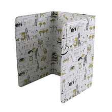 Load image into Gallery viewer, 1PC Kitchen Gadgets Oil Splatter Screens Aluminium Foil Plate Gas Stove Splash Proof Baffle Home Kitchen Cooking Tools